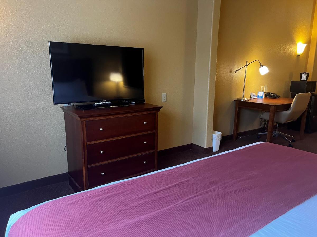 Hotel Baymont By Wyndham 3*